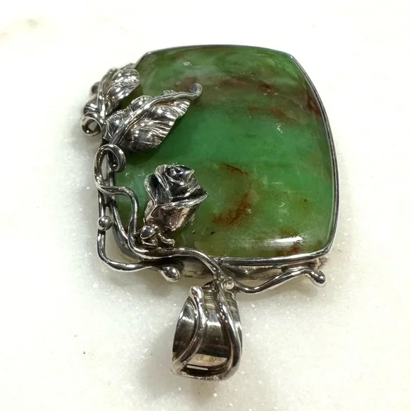 Artisan Green Jasper Sterling Silver Pendant with Hand-forged Rose and Leaves - Picture 3 of 15